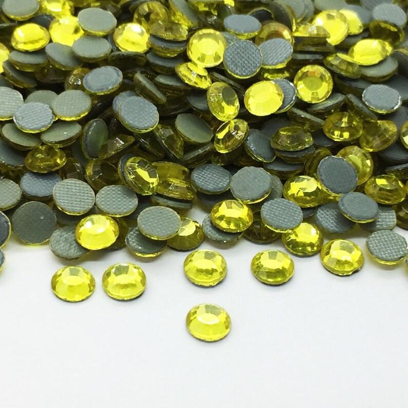 Strass  cont. 100 pcs – yellow